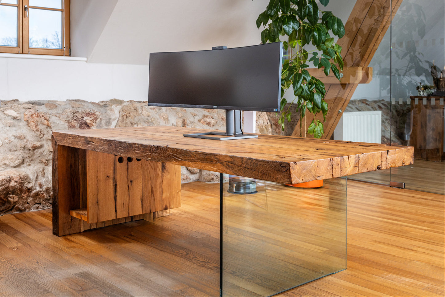 Bürotisch